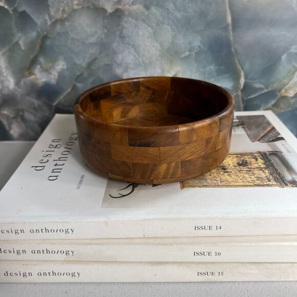 Vintage Segmented Teak Wood Serving Fruit Bowl Felt Bottom 5.25" - Picture 1 of 6